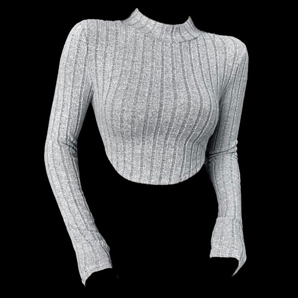Gray Ribbed Crop Top - Picture 4 of 4